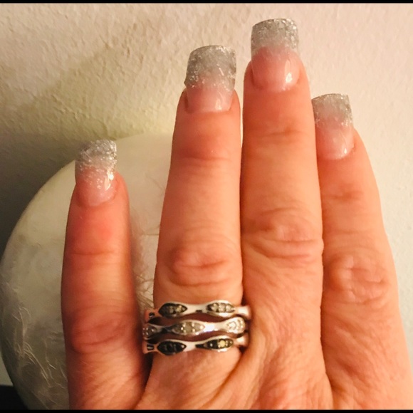 SAVVY CIE JEWELS STERLING SILVER + DIAMOND… - Picture 11 of 15